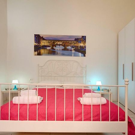 Appuntamento A Ponte Vecchio Apartment Florence Exterior photo