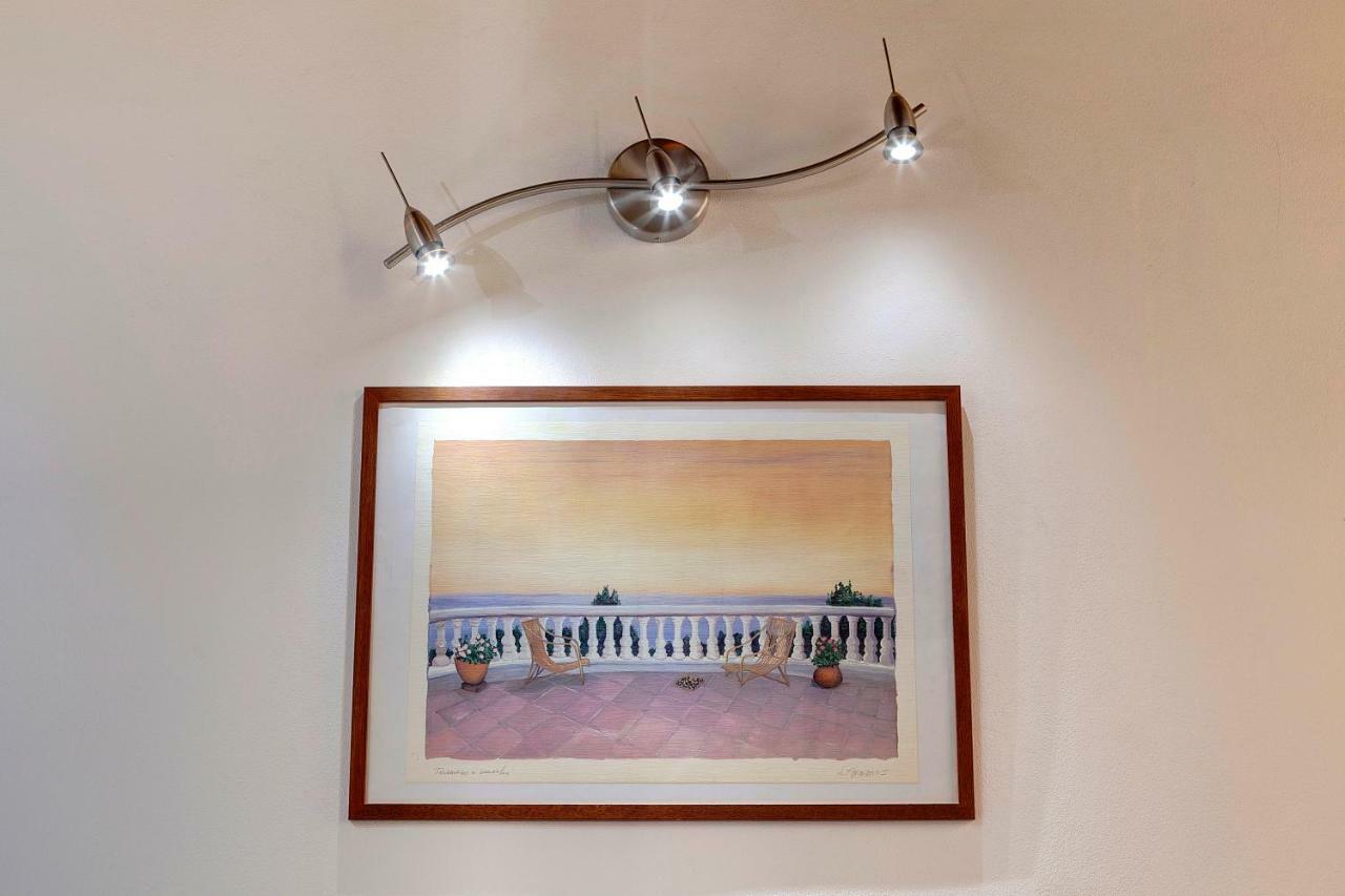 Appuntamento A Ponte Vecchio Apartment Florence Exterior photo