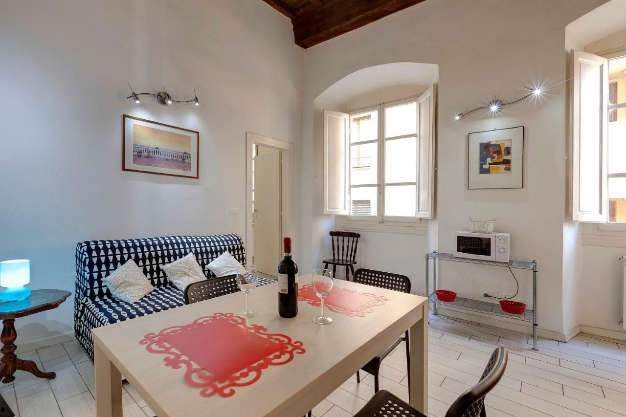 Appuntamento A Ponte Vecchio Apartment Florence Exterior photo
